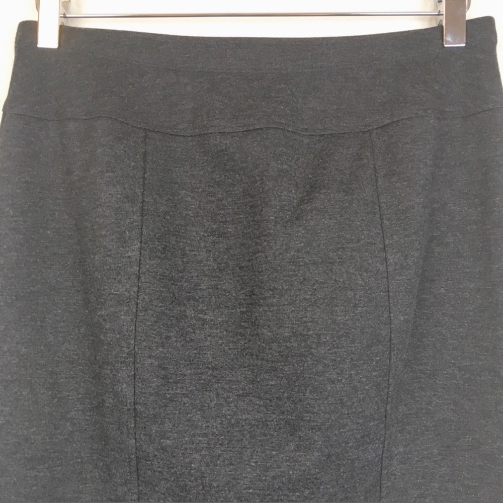 Ellen Tracy Ponte Knit Charcoal Sweater Midi Knee-Length Stretchy Pencil Skirt - Picture 3 of 8